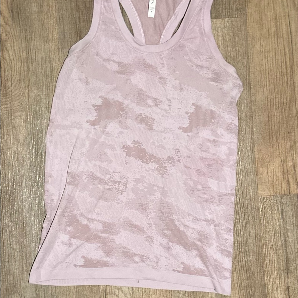 Athleta Momentum Seamless Tank size S